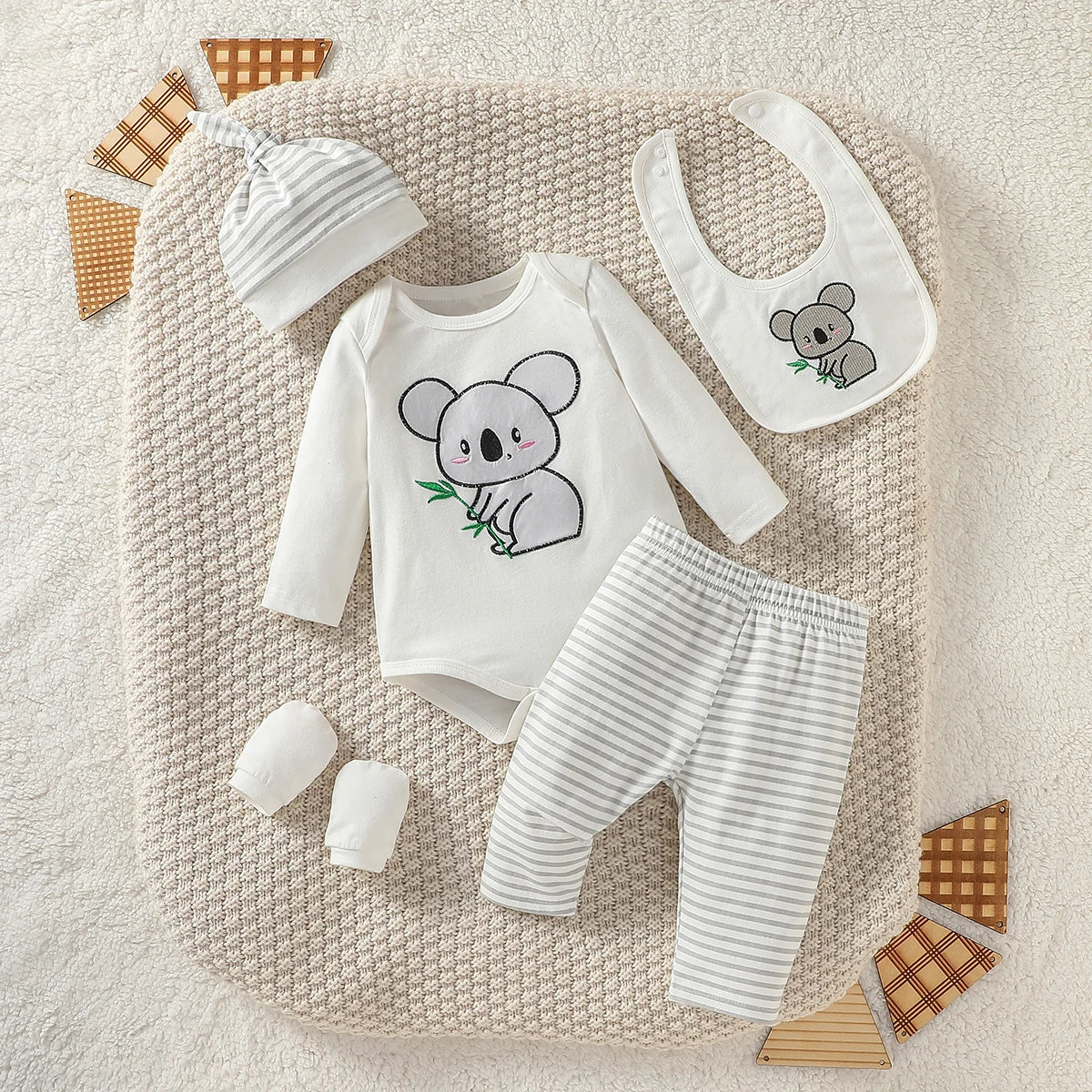 4Pcs Baby Boy's all seasons Full Cartoon Elephant Streetwear Fashion Pantsuit +Hat +Gloves+Bib