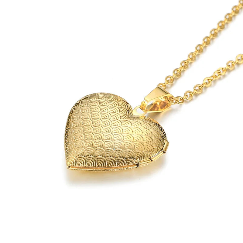 Monogram Floral Oval Heart Locket Pendant Necklace | Stainless Steel Photo Frame Keepsake