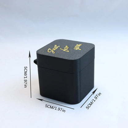 Middle Finger In A Box Out Of The Box Pop-up Middle Finger Gift Box Christmas Gift Boxs Novelty Creative Decor Gifts For Men Kid