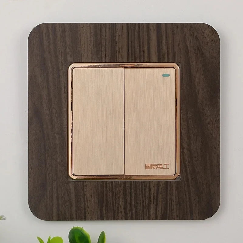 1pc Simple Anti-Dirty Switch Protective Cover | Non-Adhesive Dustproof Outlet Wall Sticker