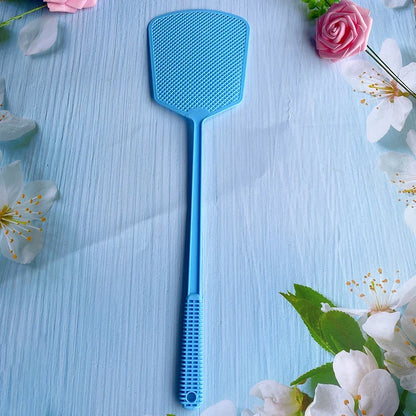 Large Fly Swatter with Extended Handle | Durable Manual Mosquito Swatter