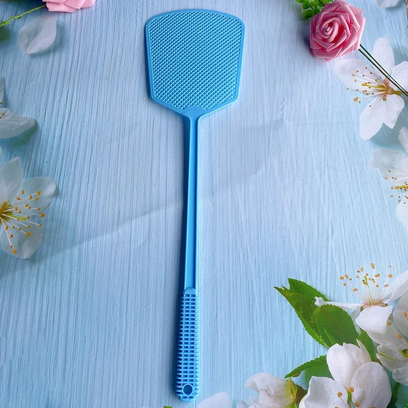 Large Plastic Fly Swatter | Extended Handle Manual Mosquito Swatter