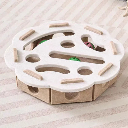Interactive Maze Cat Toy | Felt Plush Puzzle with Bell Ball