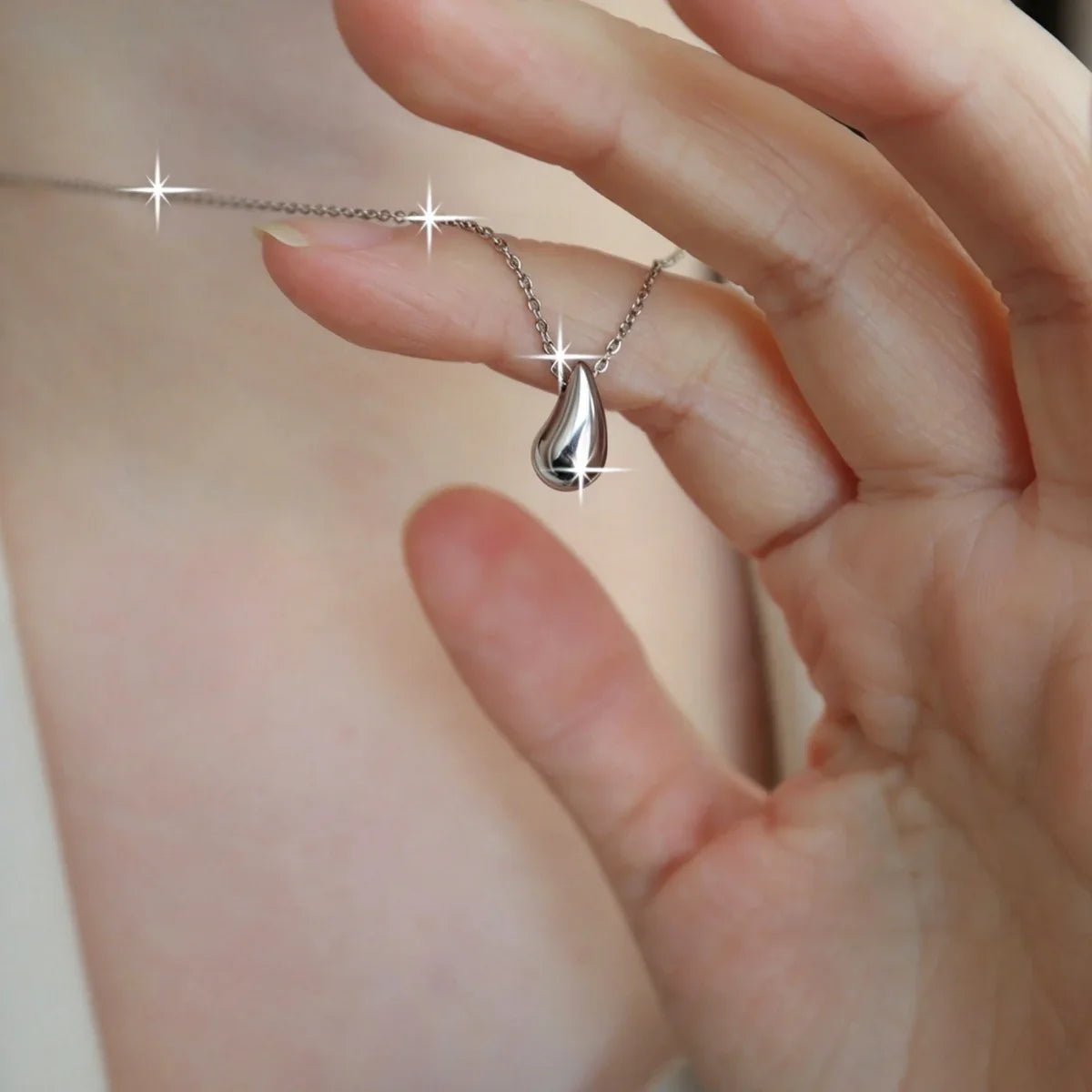 Teardrop Necklace Waterdrop Pendant | Minimalist Stainless Steel Jewelry for Women