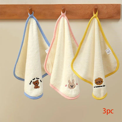3-Pack/5-Pack Coral Velvet Cartoon Embroidered Small Square Towels, 25Cm*25Cm in Size, Can Be Used for Washing Face, Wiping Hands, and Are Absorbent and Quick-Drying