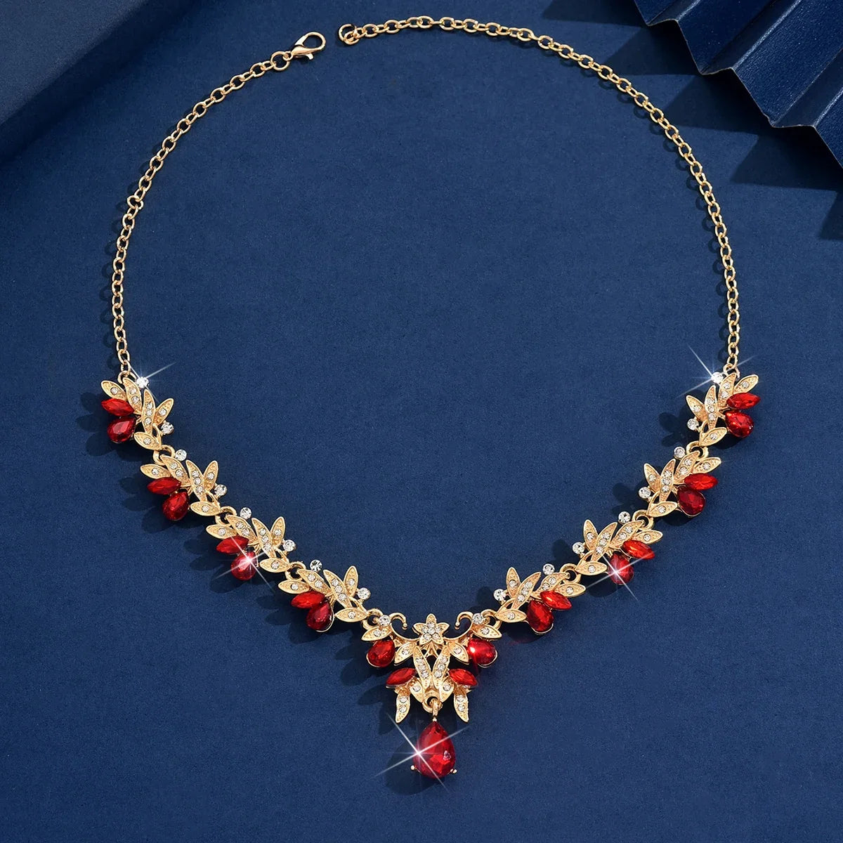 Water Drop Pendant Necklace | Light Luxury Fashion Jewelry