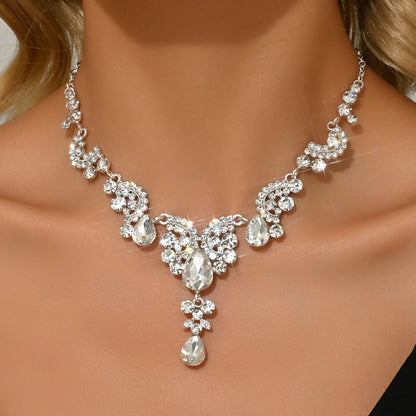 Water Drop Pendant Necklace | Light Luxury Fashion Jewelry