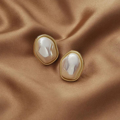 Gold Tone Irregular Pearl Stud Earrings | Retro Fashion Jewelry for Women
