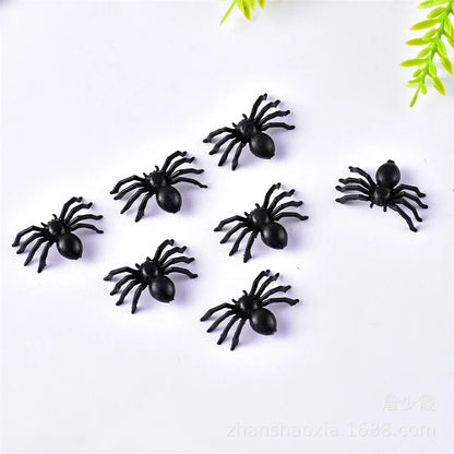 50pcs Halloween Spiders Decorations Small Black Plastic Spiders Haunted House Spider Decoration Simulation Tricky Toy