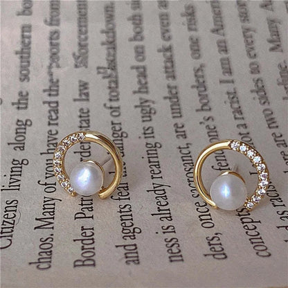Geometric Pearl Stud Earrings | Fashion Round Zircon Earrings